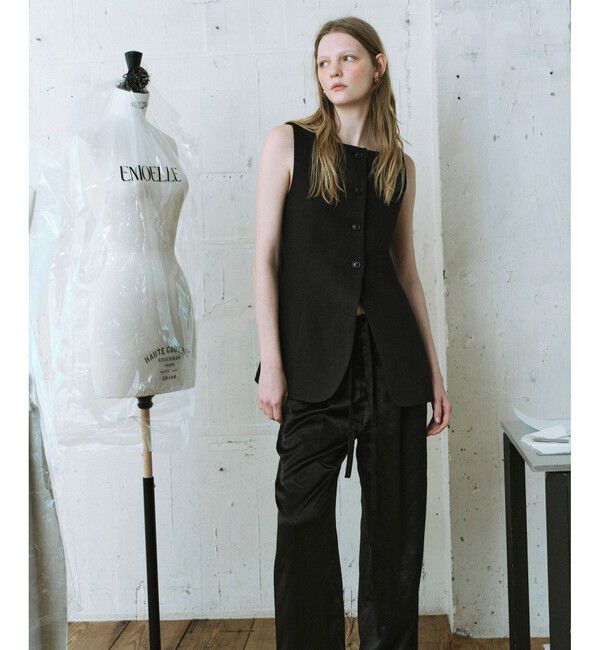 ADAM ET ROPE'「【EMOELLE】スクエアネックジレトップス」|ベスト・ジレ|