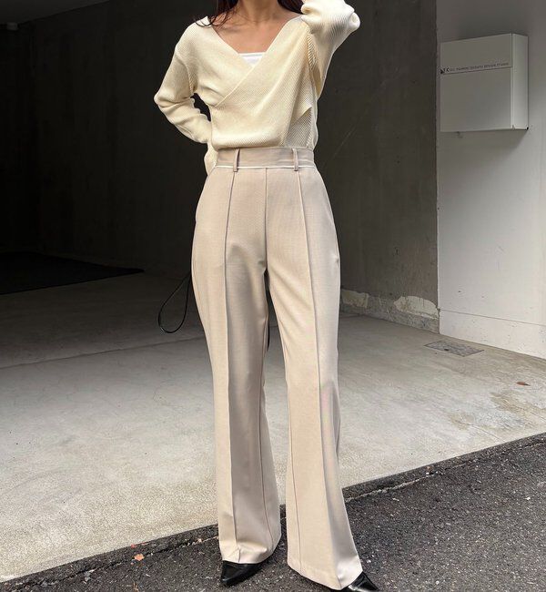  「【低身長サイズあり】ピンタックフレアパンツ」|チノ|