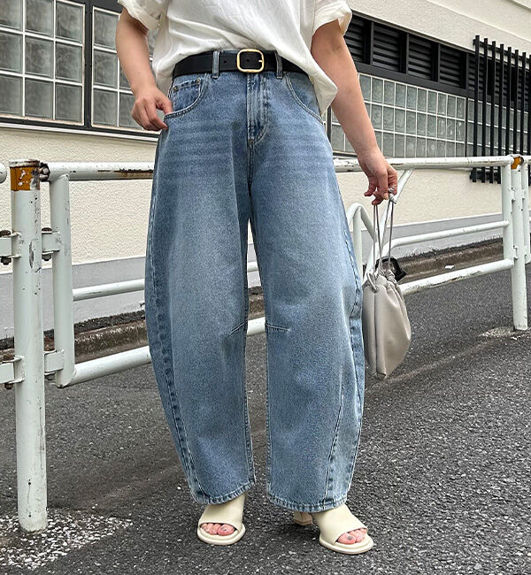  「【低身長・高身長対応/サイズ展開あり】デニムカーブレッグパンツ」|デニム|インディゴブルー