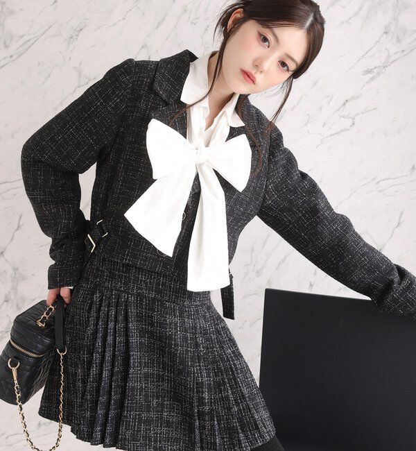  「【premiumorder】サイドベルトツイードショートジャケット」|ダウンベスト・ベスト|ブラック