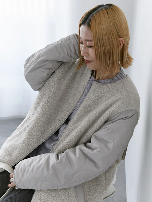 Samansa Mos2 blue「ボア&times;キルトリバーシブルコート」|ブルゾン・スタジャン|グレー