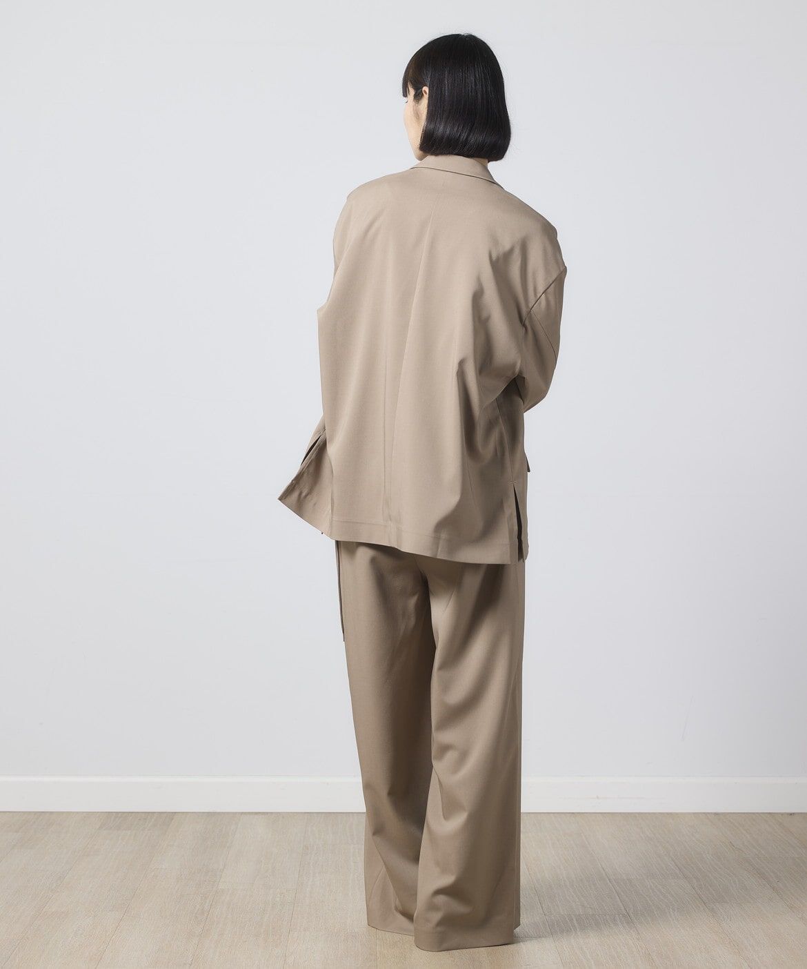 I.T.'S international「《ユニセックス》ライトツイルダブルジャケット」|テーラードジャケット|