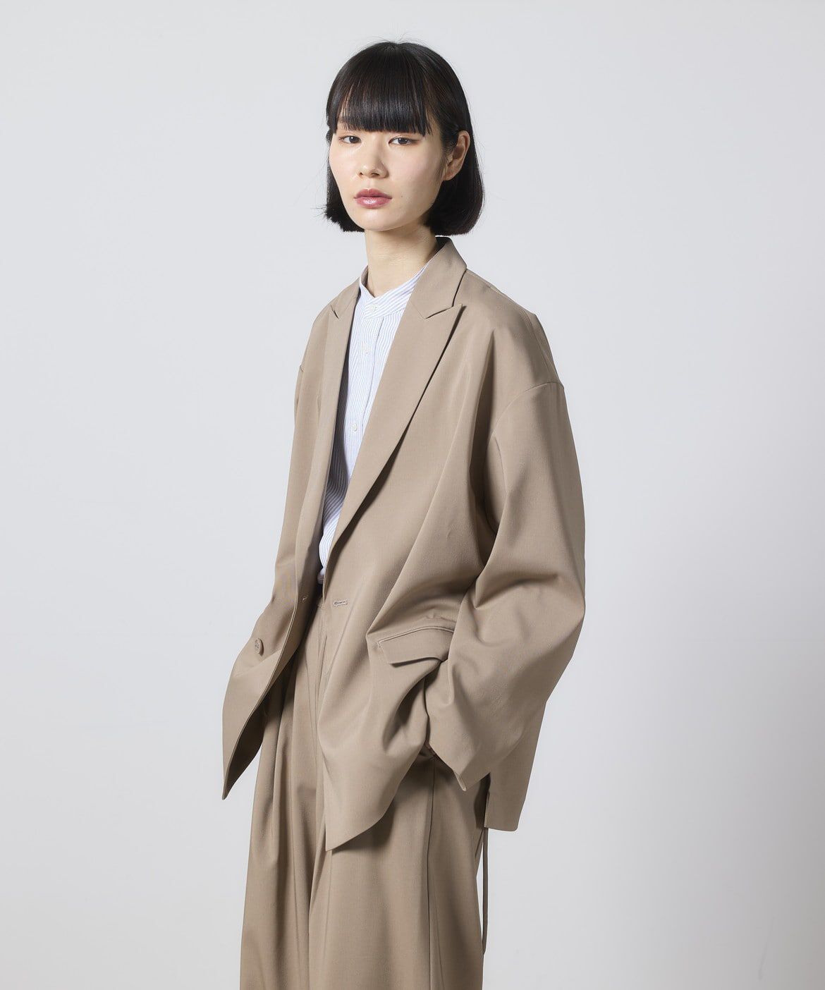 I.T.'S international「《ユニセックス》ライトツイルダブルジャケット」|テーラードジャケット|