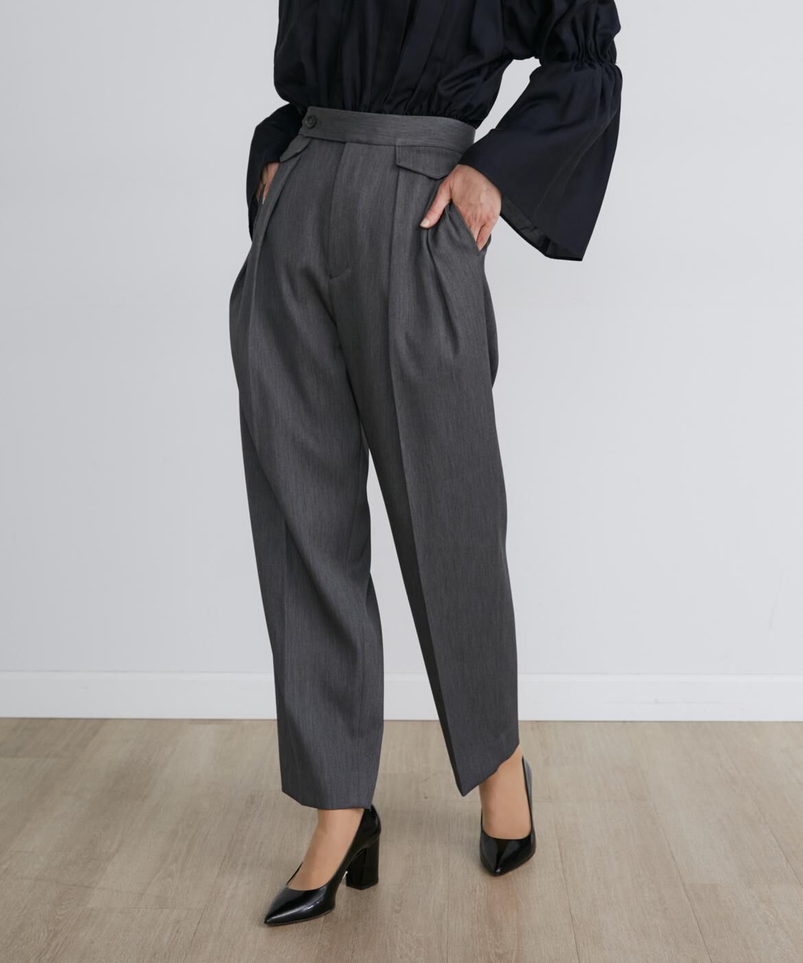 INED「ダブルタックパンツ《la veille by SUPERIOR CLOSET》」|スラックス|