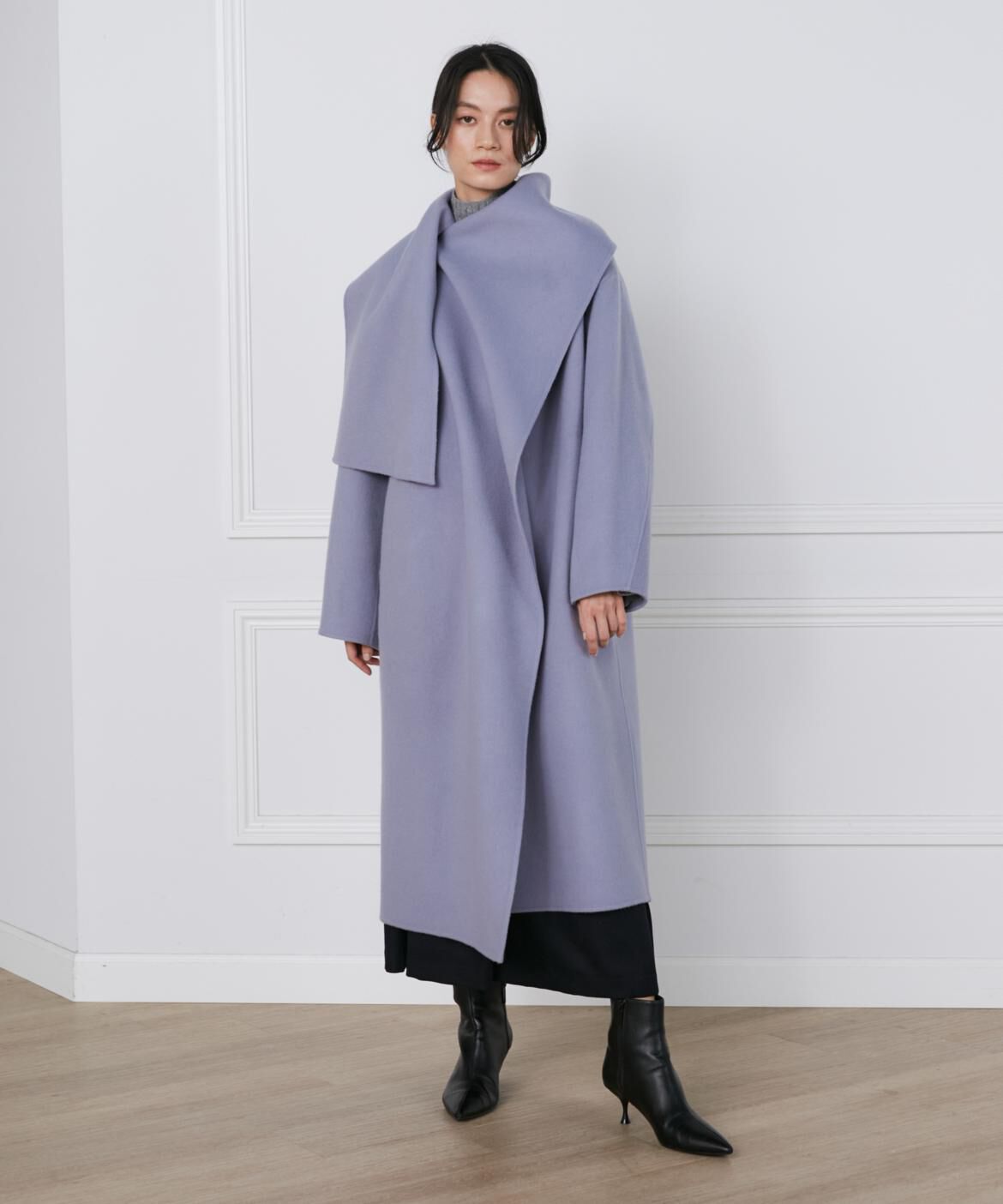 INED「ストール風ラップリバーコート《la veille by SUPERIOR CLOSET》」|ステンカラーコート|サックス3