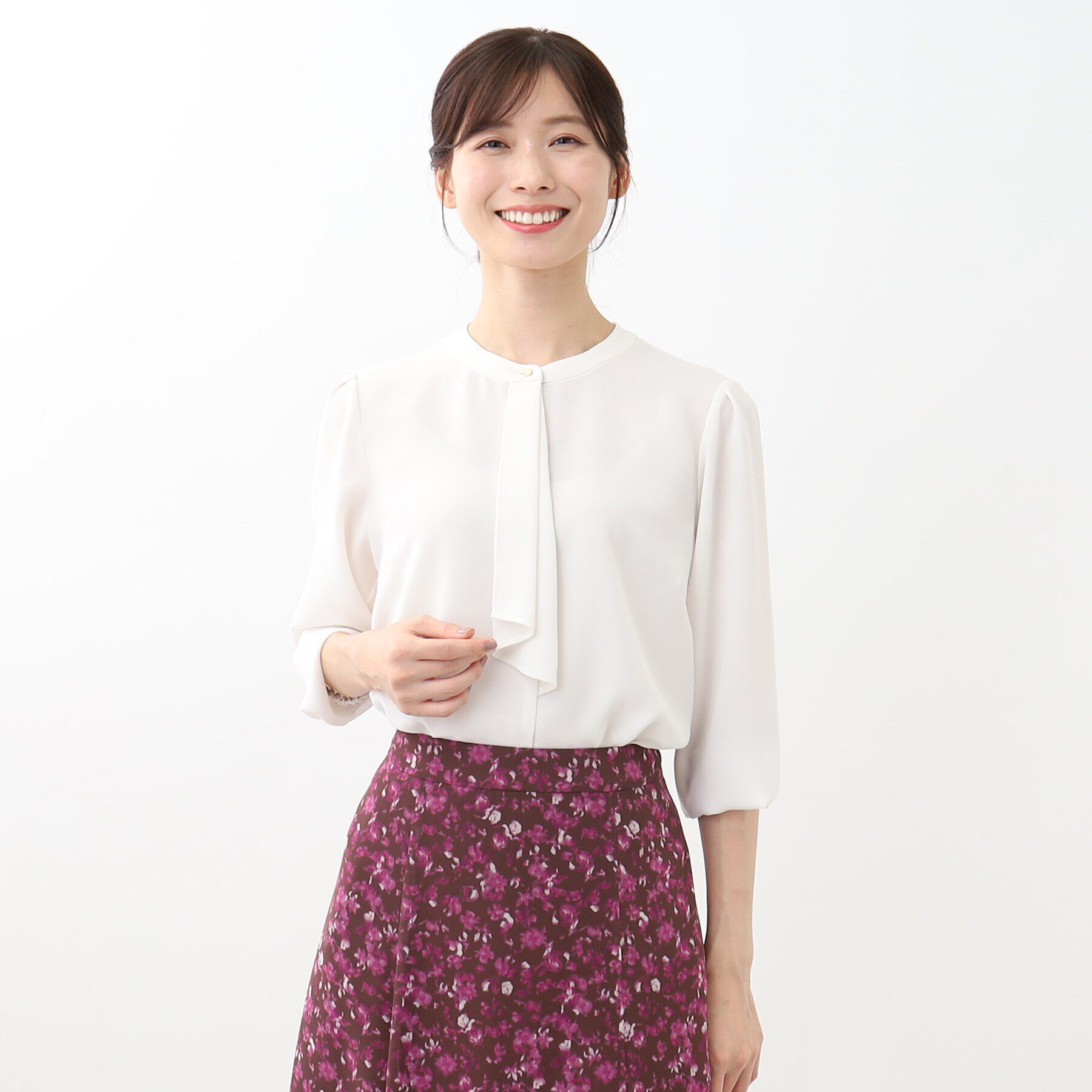 Reflect「【WEB限定カラーあり／接触冷感／マシンウォッシュ】ボータイ風デザインブラウス」|シャツ・ブラウス|アイボリー(004)