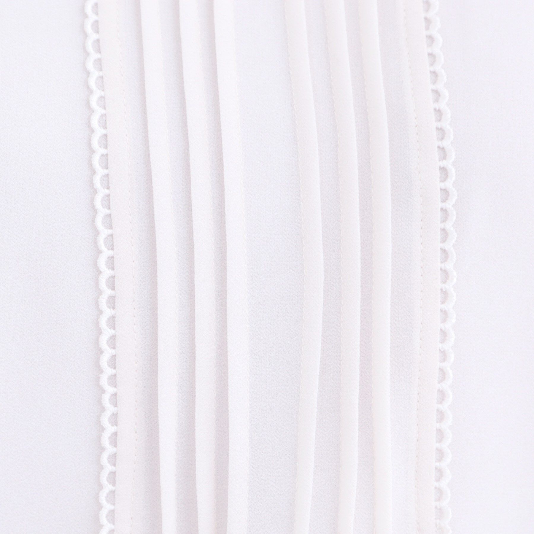 Reflect「【フォーマル／入卒／お仕事に◎】ピンタック&times;スカラレースブラウス」|シャツ・ブラウス|