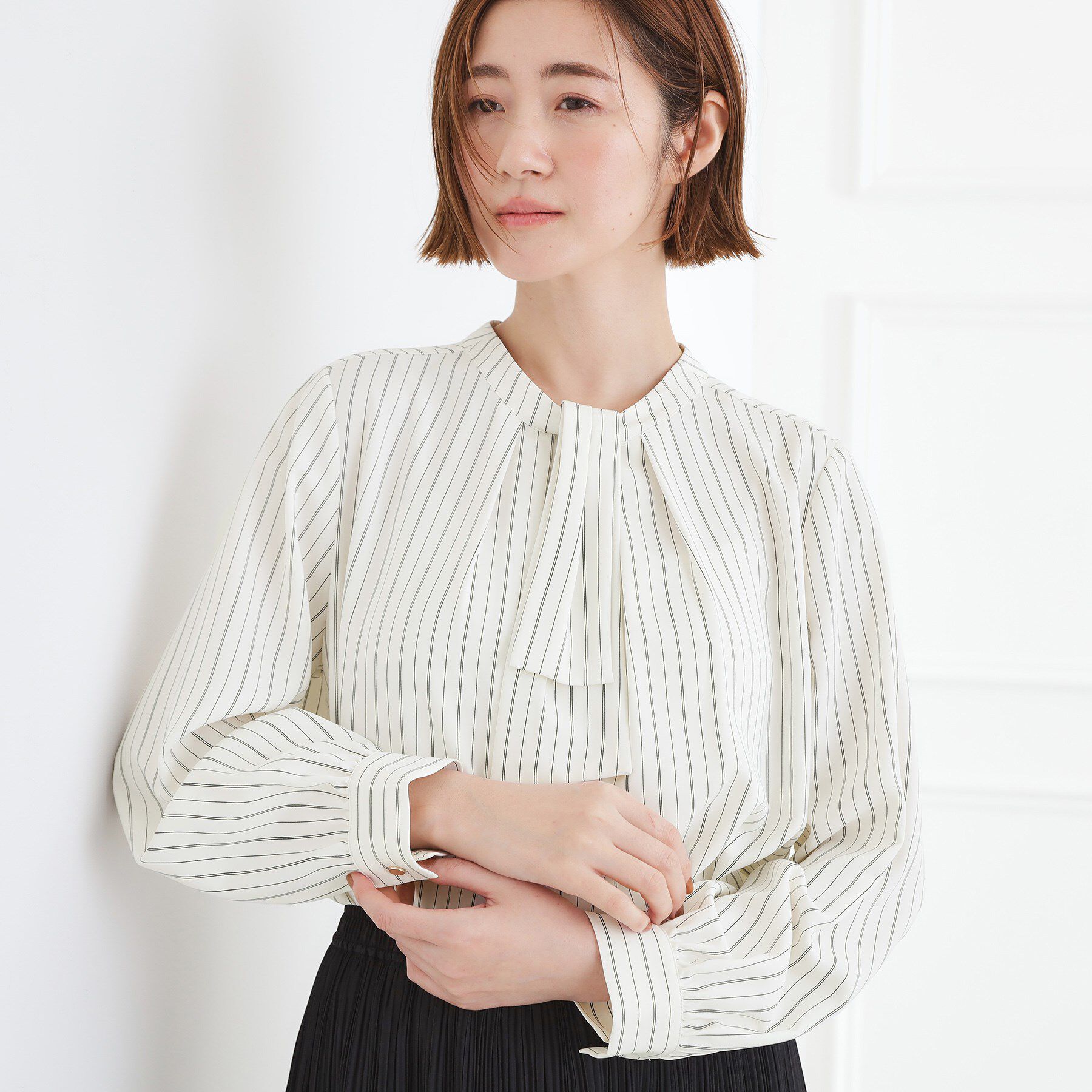 grove「【マシンウォッシュ/防シワ/UVカット】ボウタイブラウス【マルチWAY】」|シャツ・ブラウス|