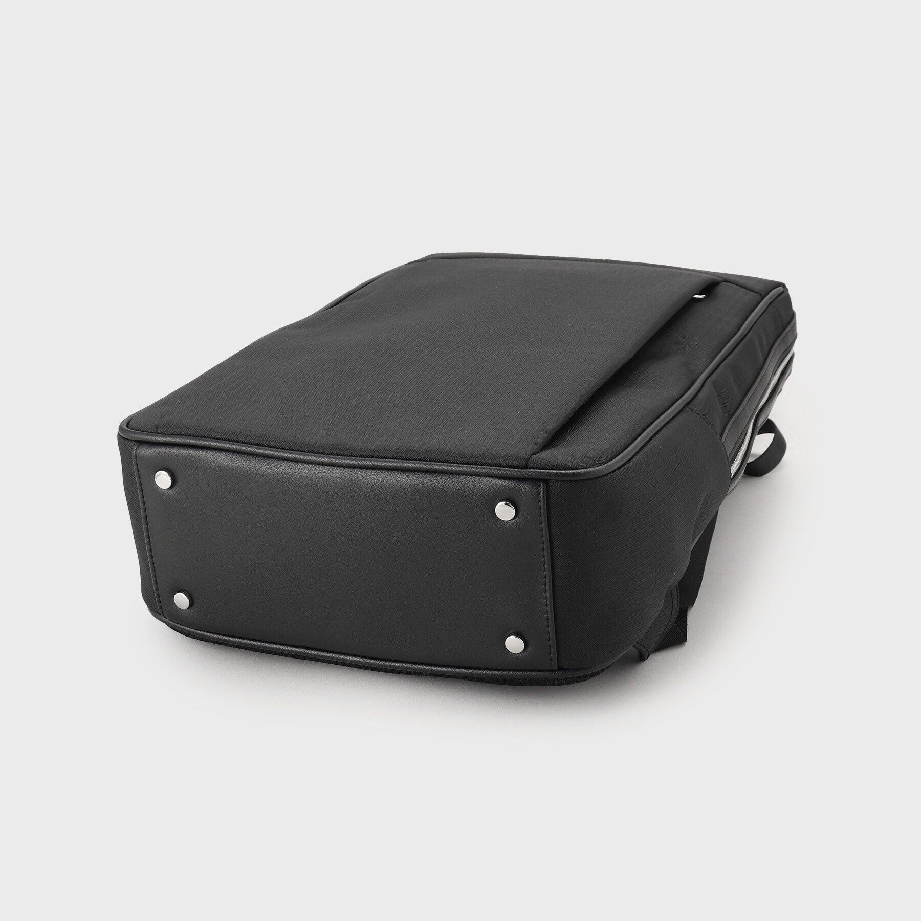 TAKEO KIKUCHI「【ONOFF兼用/13インチPC対応】スリム ヘリンボン リュック」|リュック|