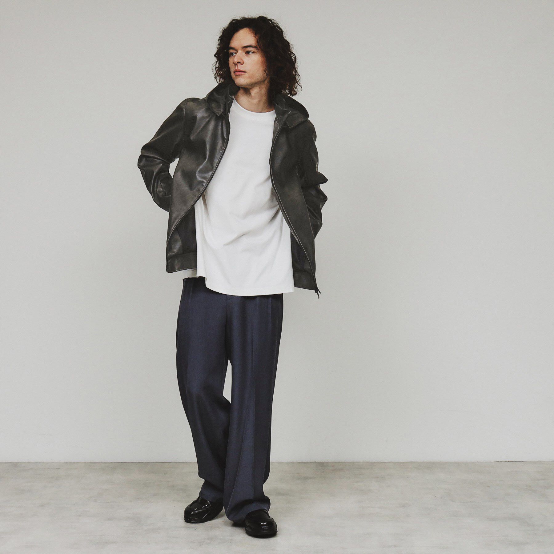 tk.TAKEO KIKUCHI「フードライダースジャケット」|ブルゾン・スタジャン|