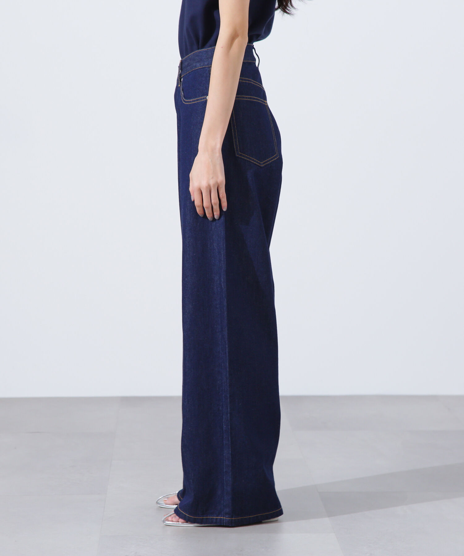  「ライトオンスワイドデニムパンツ」|その他|