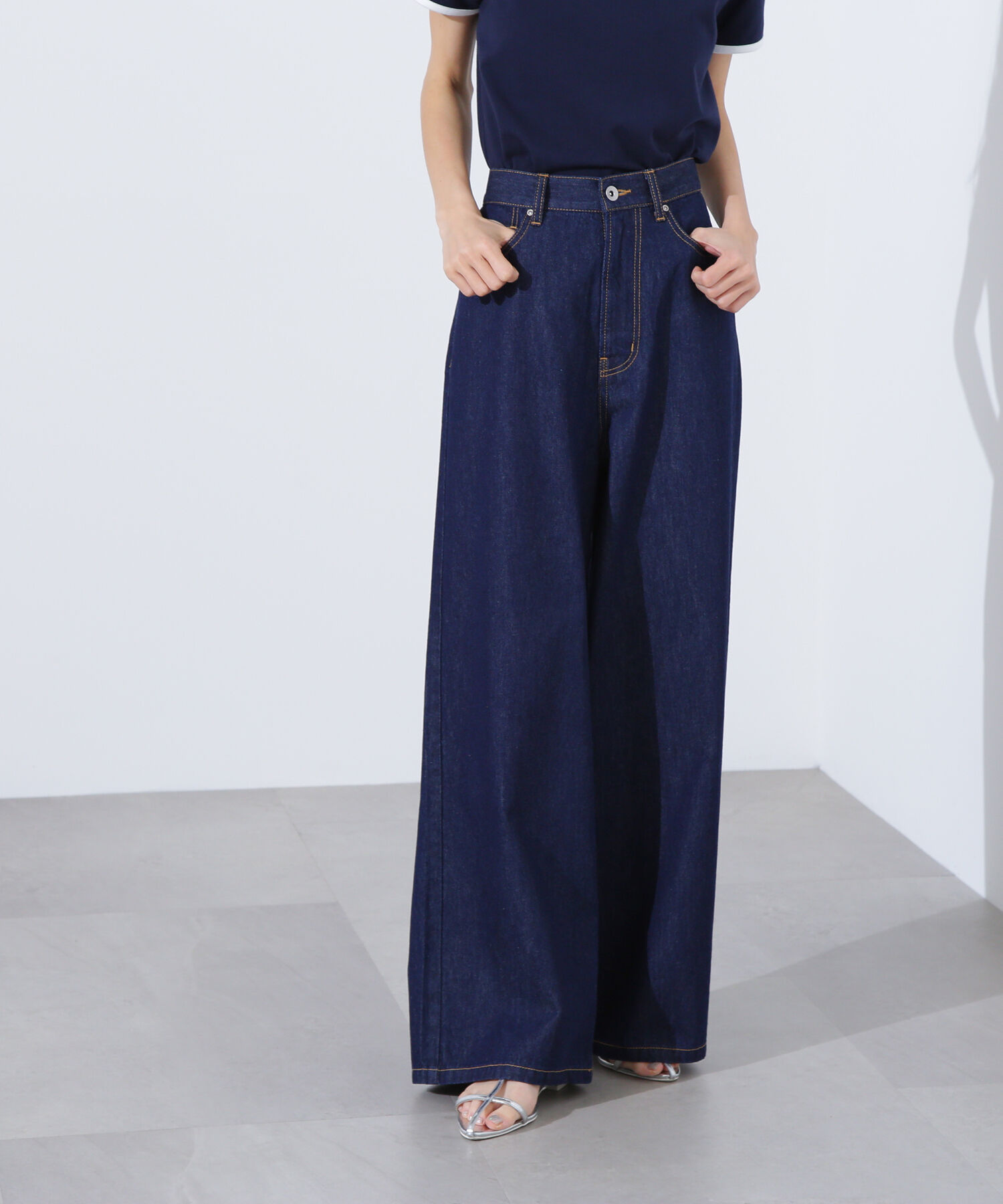  「ライトオンスワイドデニムパンツ」|その他|