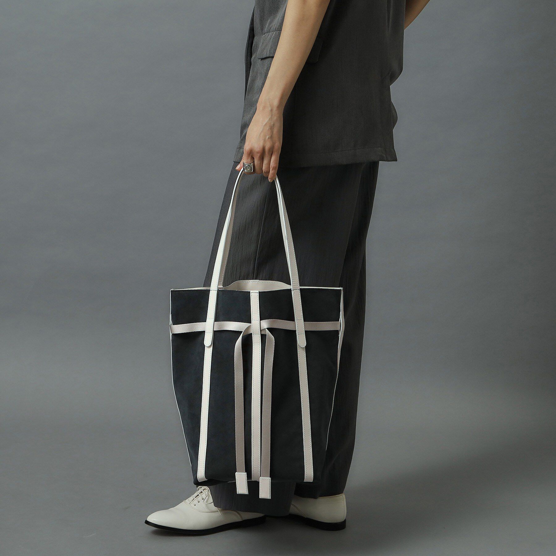 HIROKO HAYASHI「PANIER CAMOSCIO（パニエ カモッショ）トートバッグ」|トートバッグ|