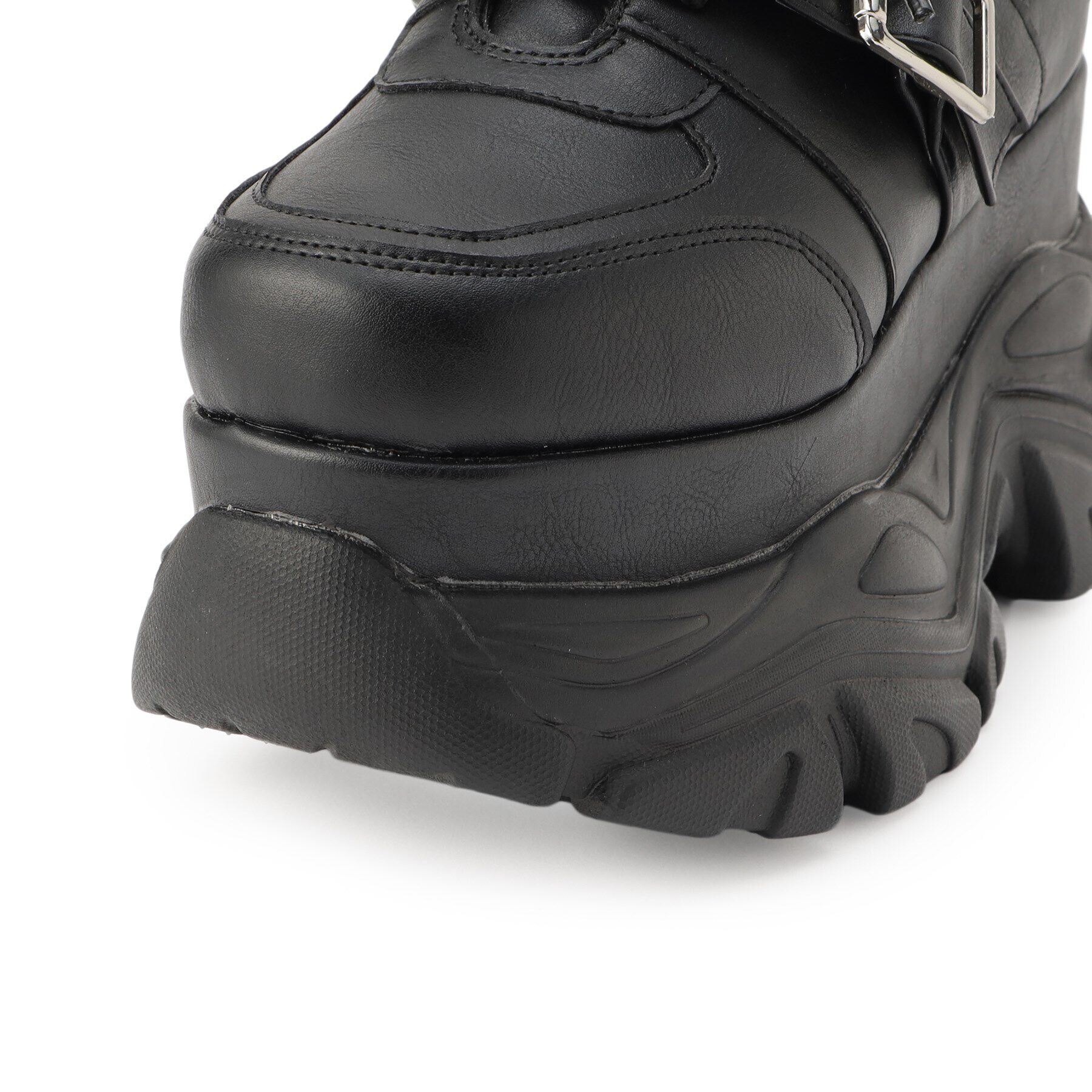 csT&P「チェーン取り外し可能厚底スニーカー」|スニーカー|