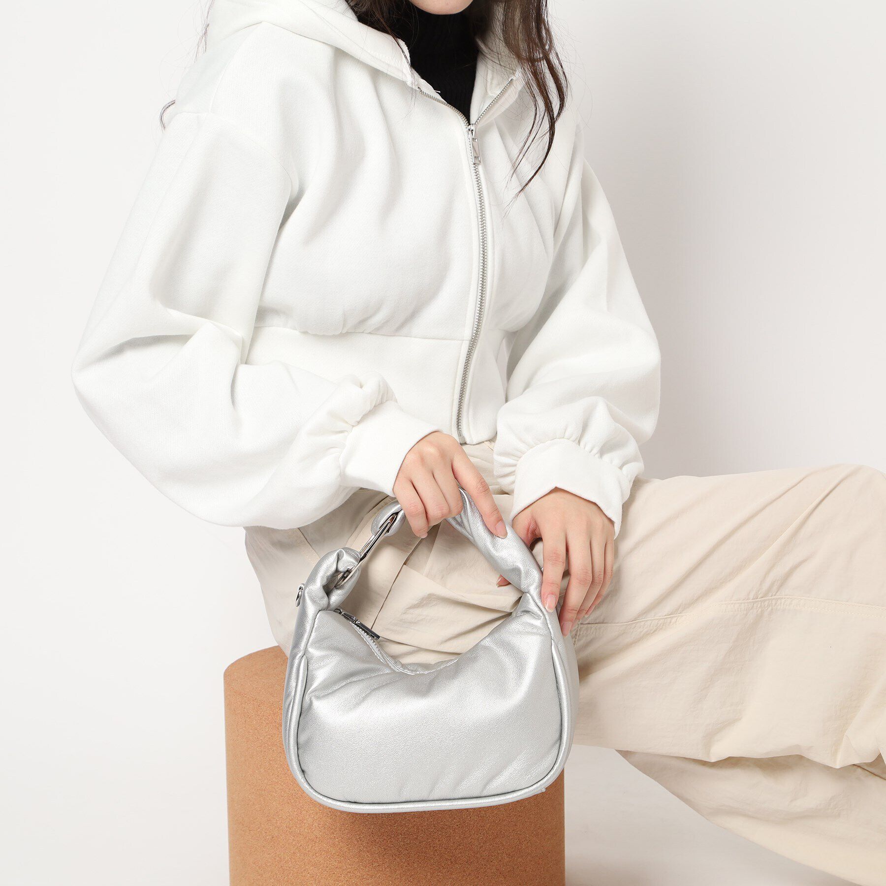 ESPERANZA「メタルアクセントパフィミニショルダー」|ショルダー・メッセンジャー|