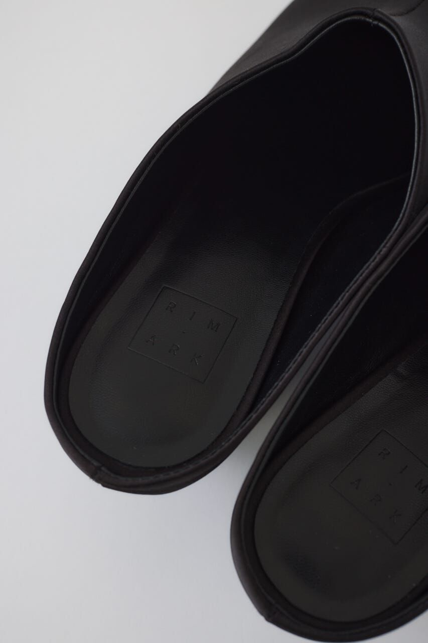 RIM.ARK 「Pointed satin mule」|サンダル|