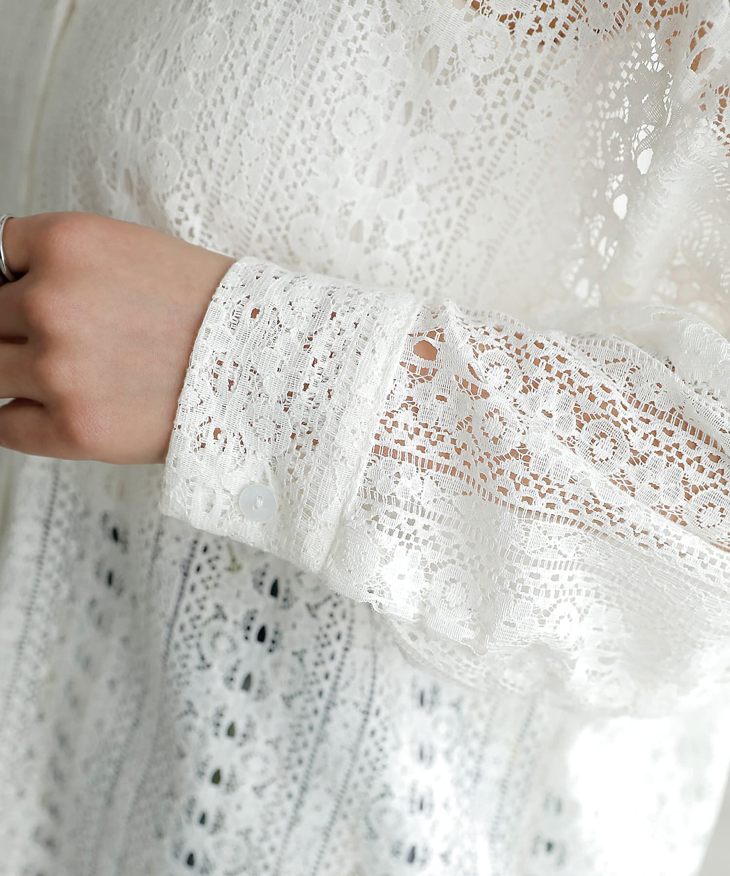 STYLE DELI「甘くならない縦模様コットンレースシャツ」|シャツ・ブラウス|