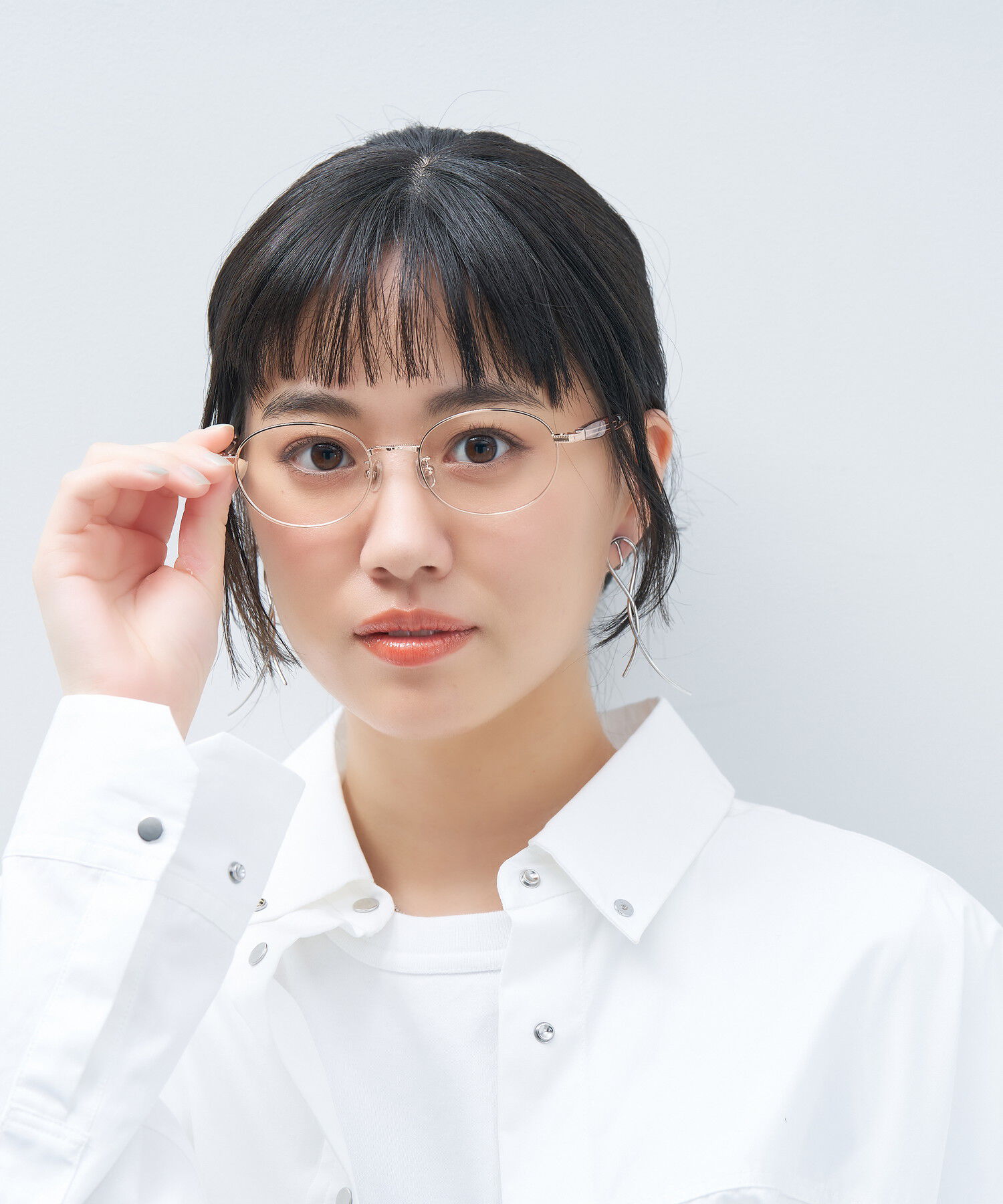  「オーバル型 メガネ｜上品で高級感のある 大人可愛いメガネ フェミニン レンズ交換券付き STANDARD MUSE」|メガネ|