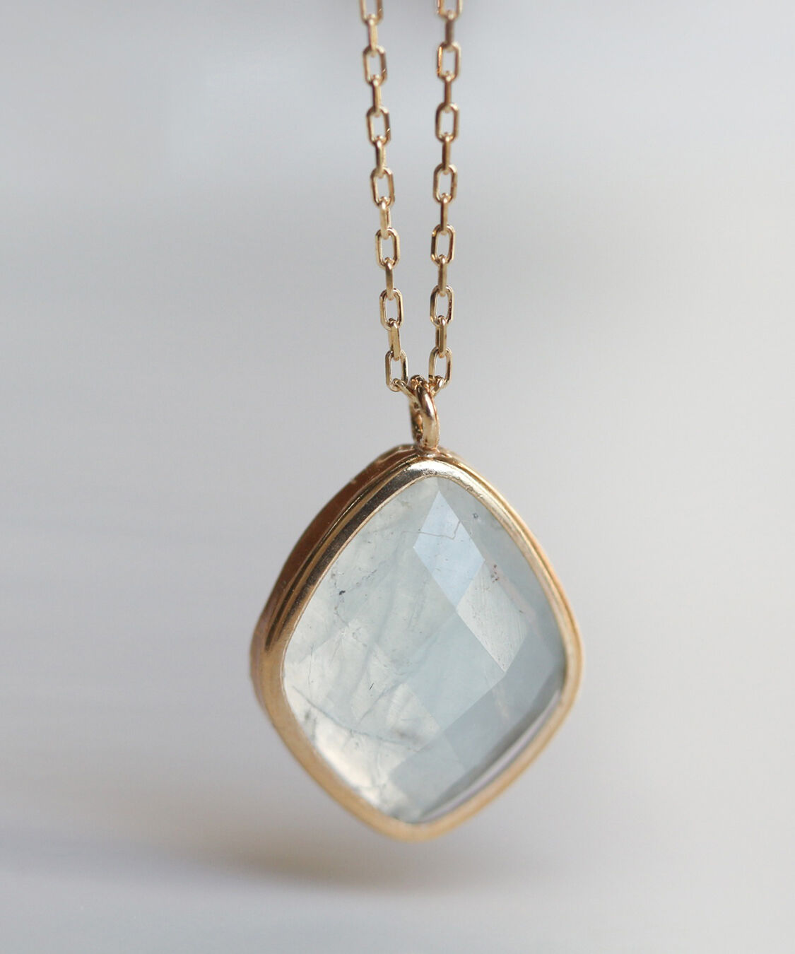  「カラーストーン ネックレス  | K10YG 〈ミルキーアクアマリン / ルチルクォーツ〉」|ネックレス|