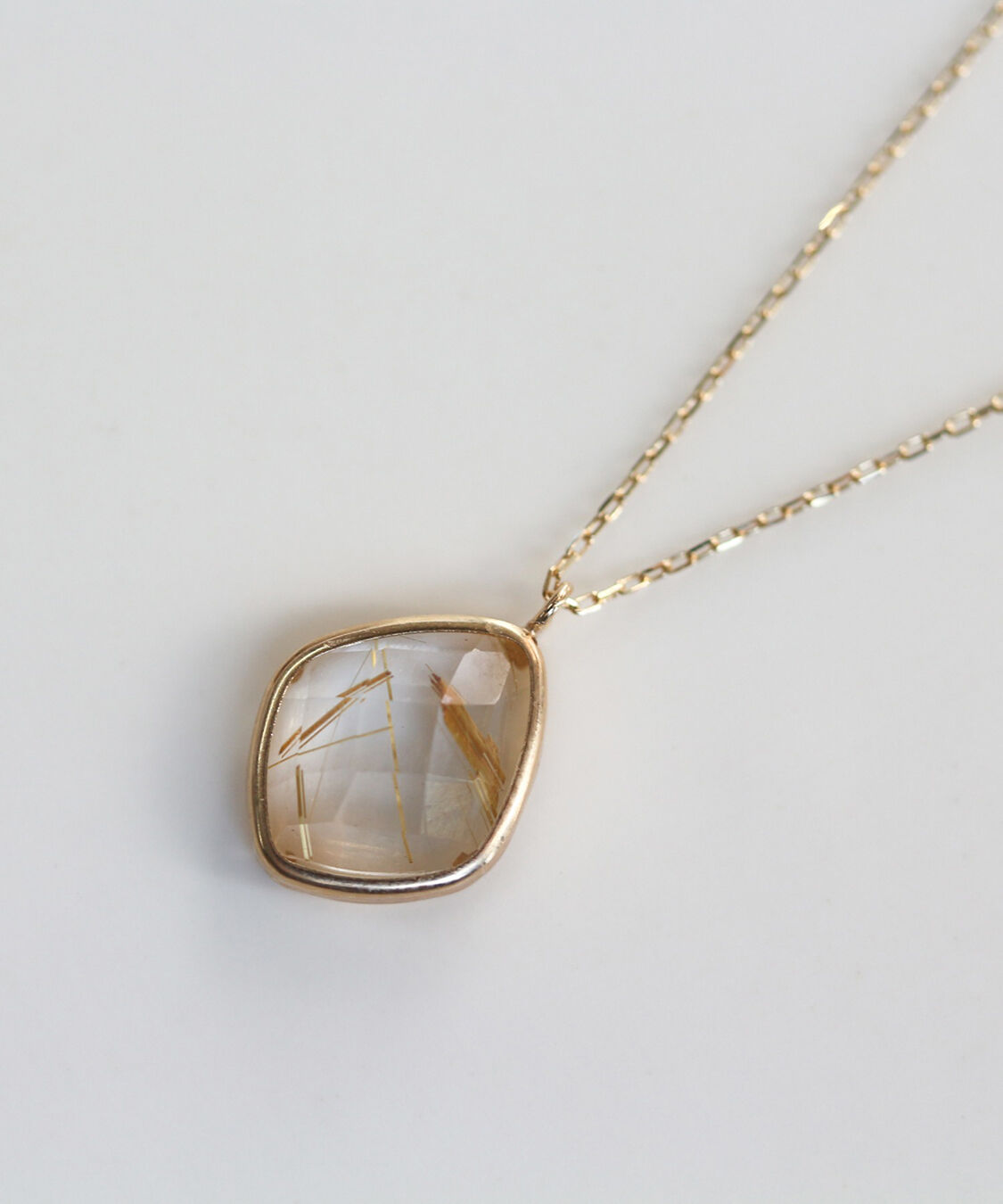  「カラーストーン ネックレス  | K10YG 〈ミルキーアクアマリン / ルチルクォーツ〉」|ネックレス|