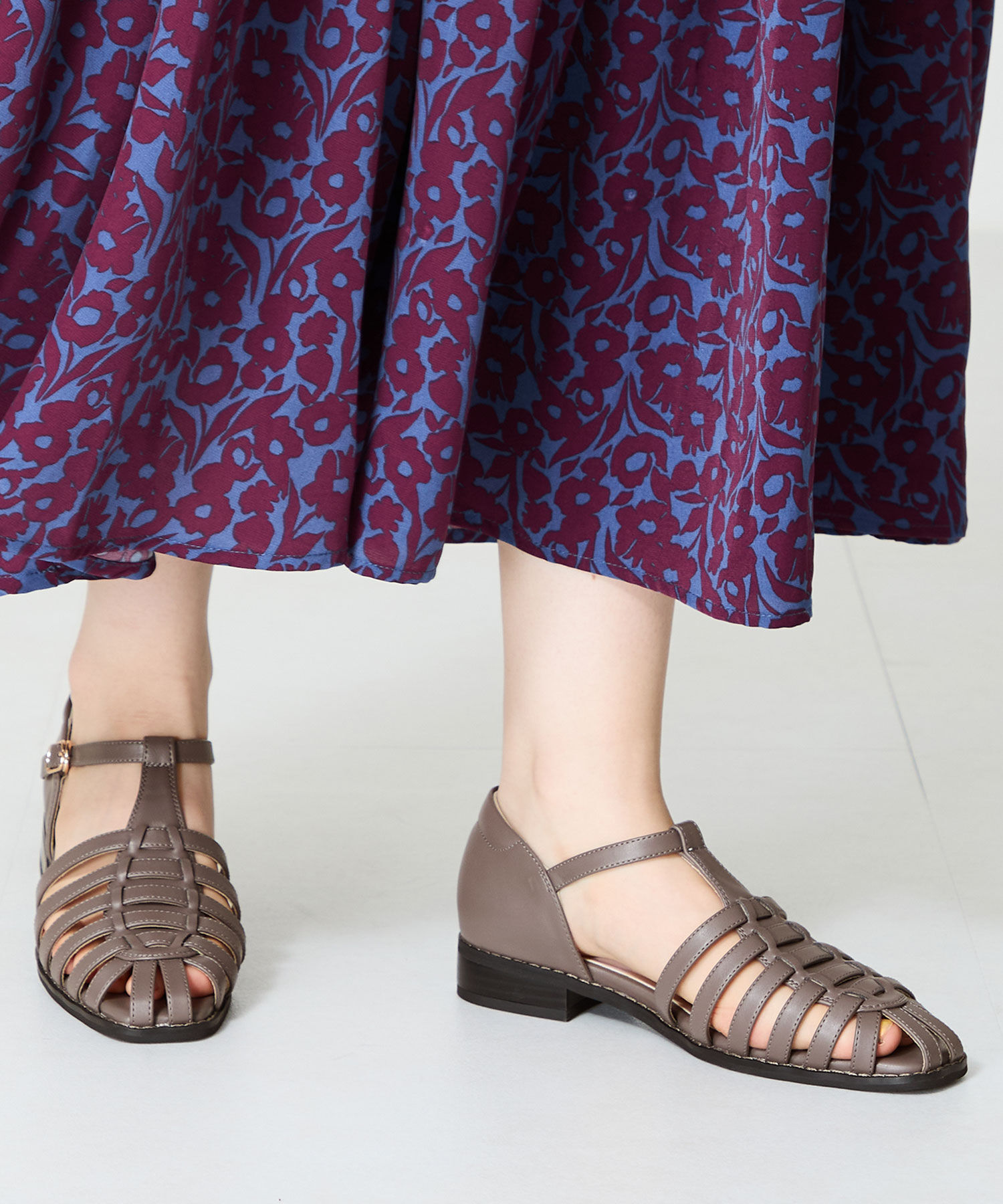 WA Oriental TRaffic「【トレンド】●2025春夏新作●ナローストラップグルカシューズ/52114 グルカサンダル フラット 人気」|サンダル|