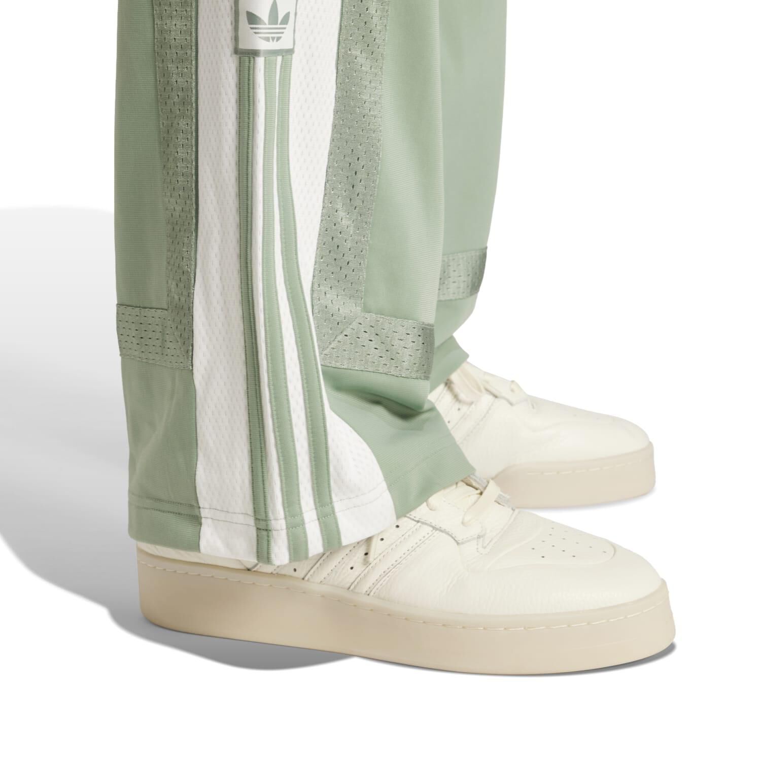 adidas「【ADIDAS ｳｪｱ】M ADIBREAK TP」|チノ|