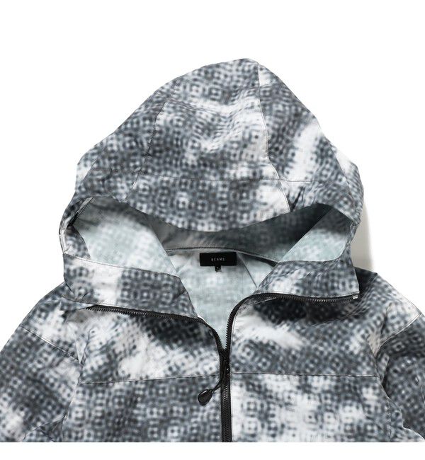 BEAMS「テック ジップ フーディ―」|ブルゾン・スタジャン|