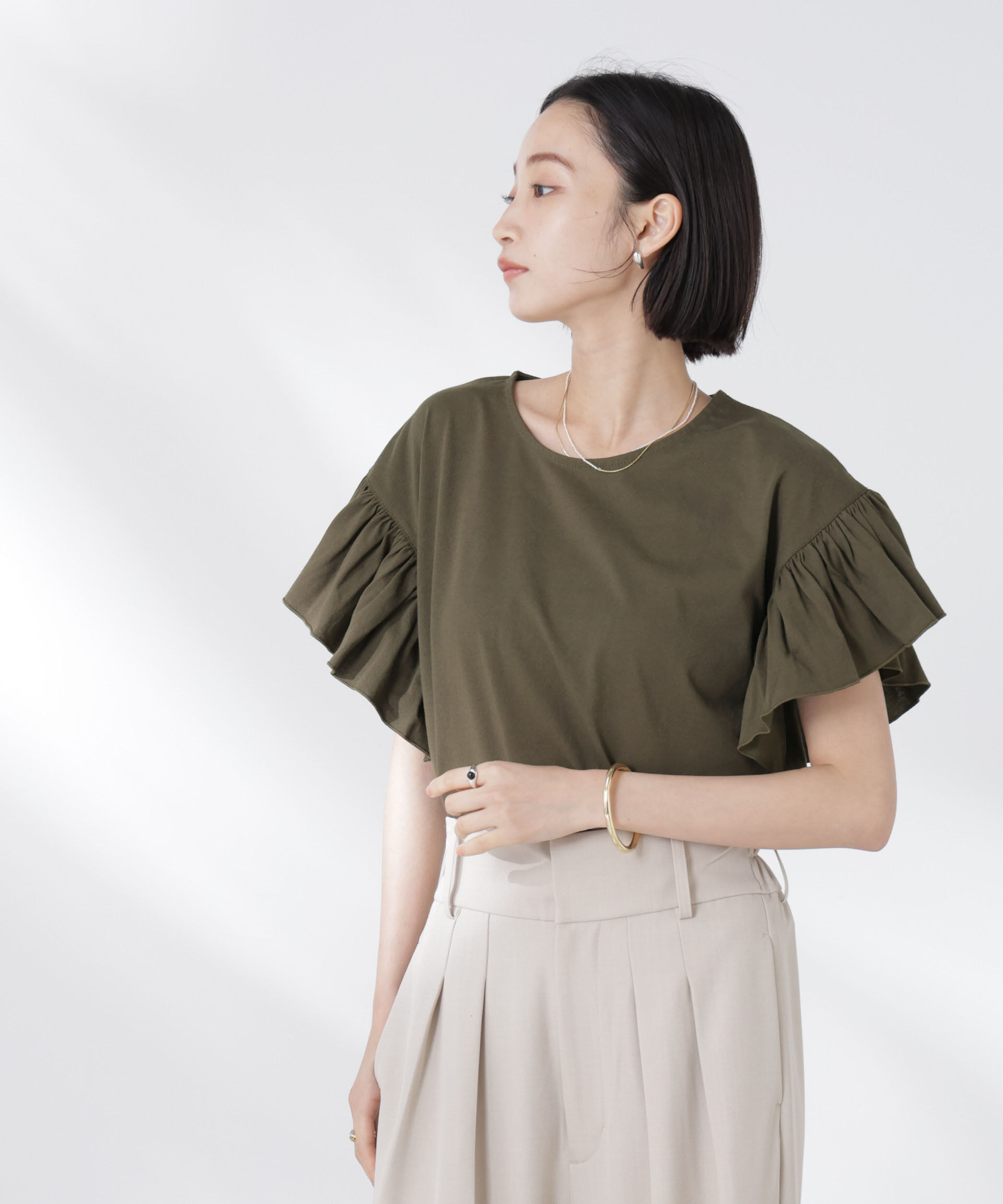 nano･universe「STORATECH 機能素材フレアデザインスリーブトップス」|Tシャツ・カットソー|