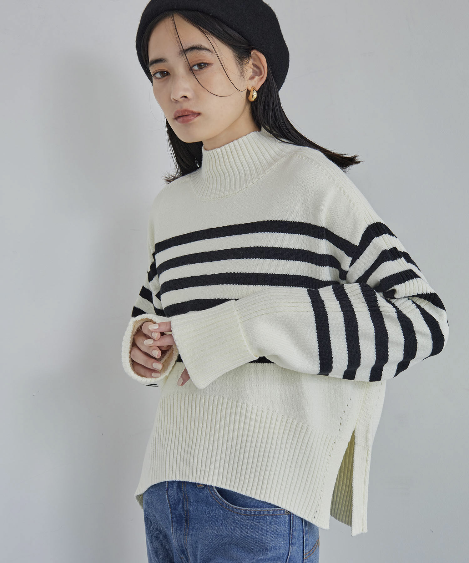 VIS「【アンチピリング/洗える】サイドスリットニットプルオーバー【WEB限定カラー】」|ニット・セーター|オフホワイト(15)