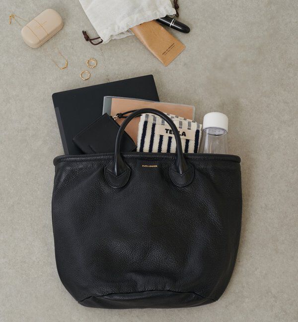  「《本革/ペットボトル並みの軽さ》【Seaudeux/セアウ】レザートートバッグ」|トートバッグ|