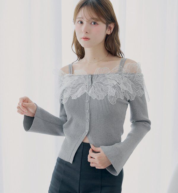  「【SALON by Chico】フラワーレースオフショルリブデザインニット」|カーディガン|