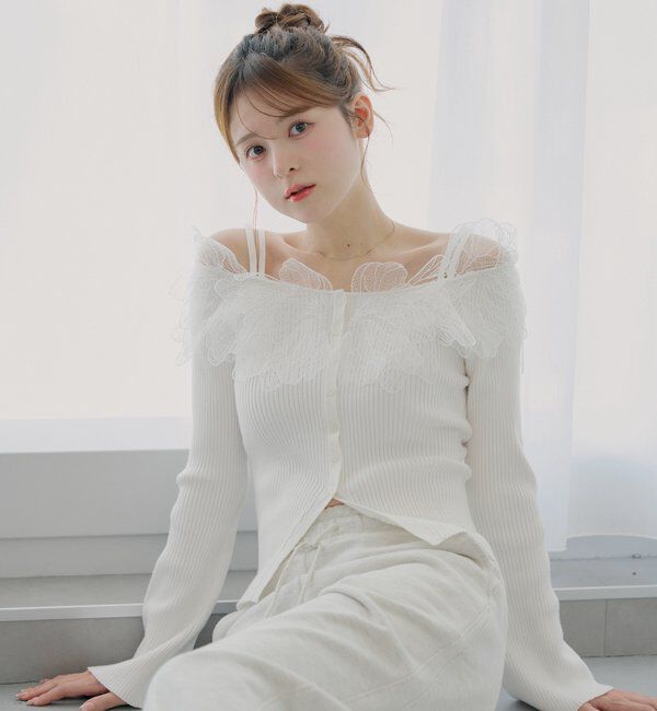  「【SALON by Chico】フラワーレースオフショルリブデザインニット」|カーディガン|