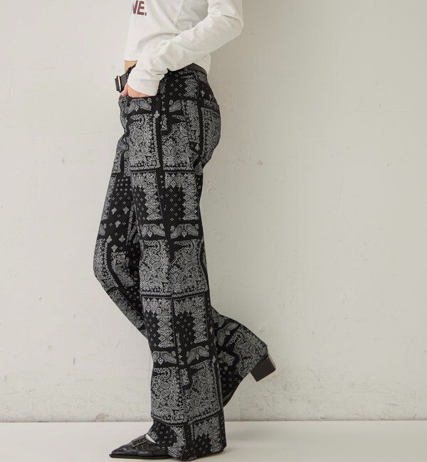  「ASSORTED PRINT FLARE PANTS」|チノ|