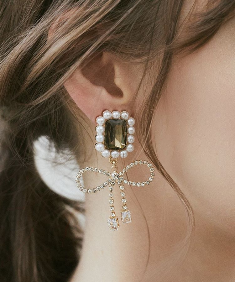 Maison de FLEUR「パールビジューイヤリング」|イヤリング|ブラック