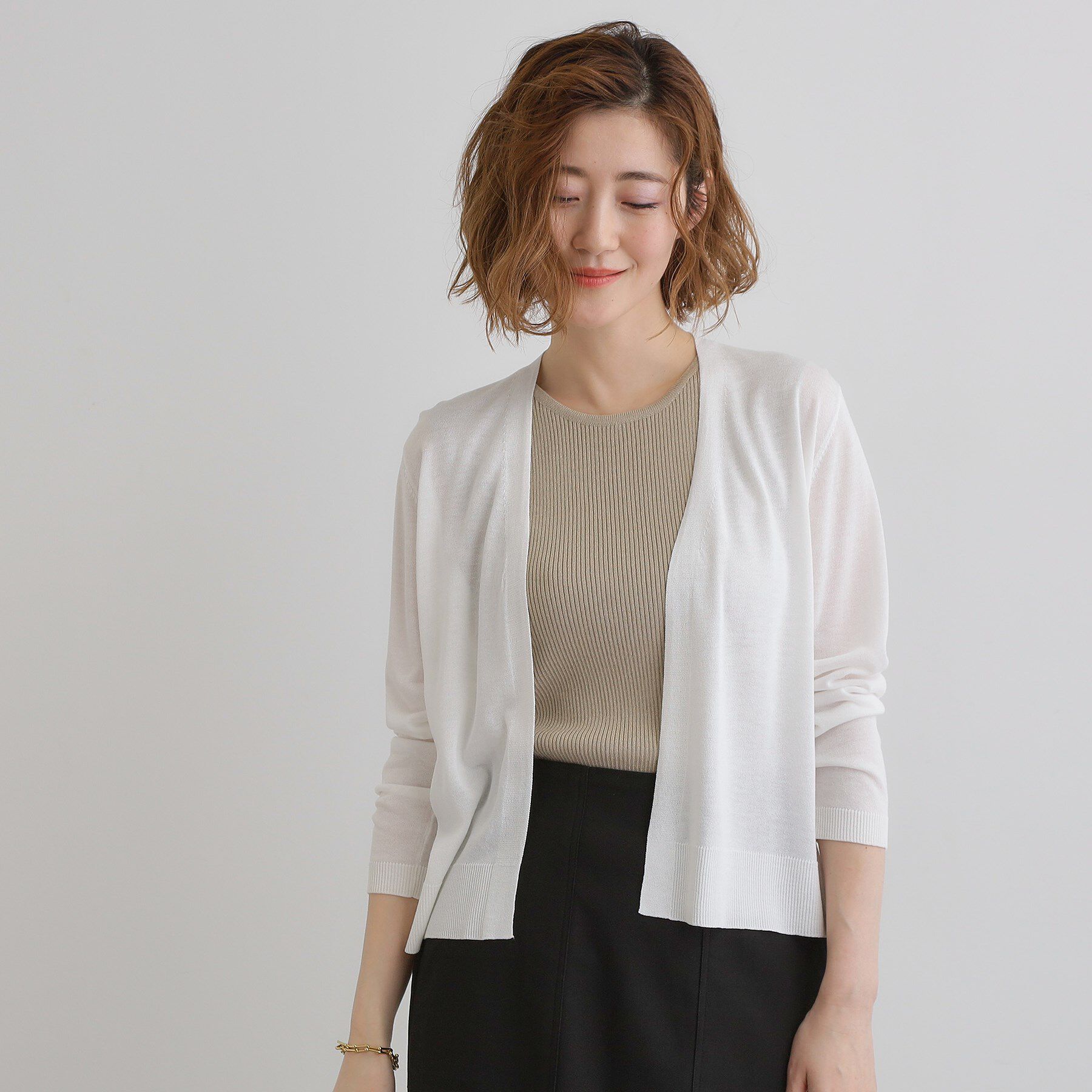 grove「【接触冷感/UVカットetc】夏に嬉しい機能付き！ベーシックショートカーディガン」|カーディガン|オフホワイト(003