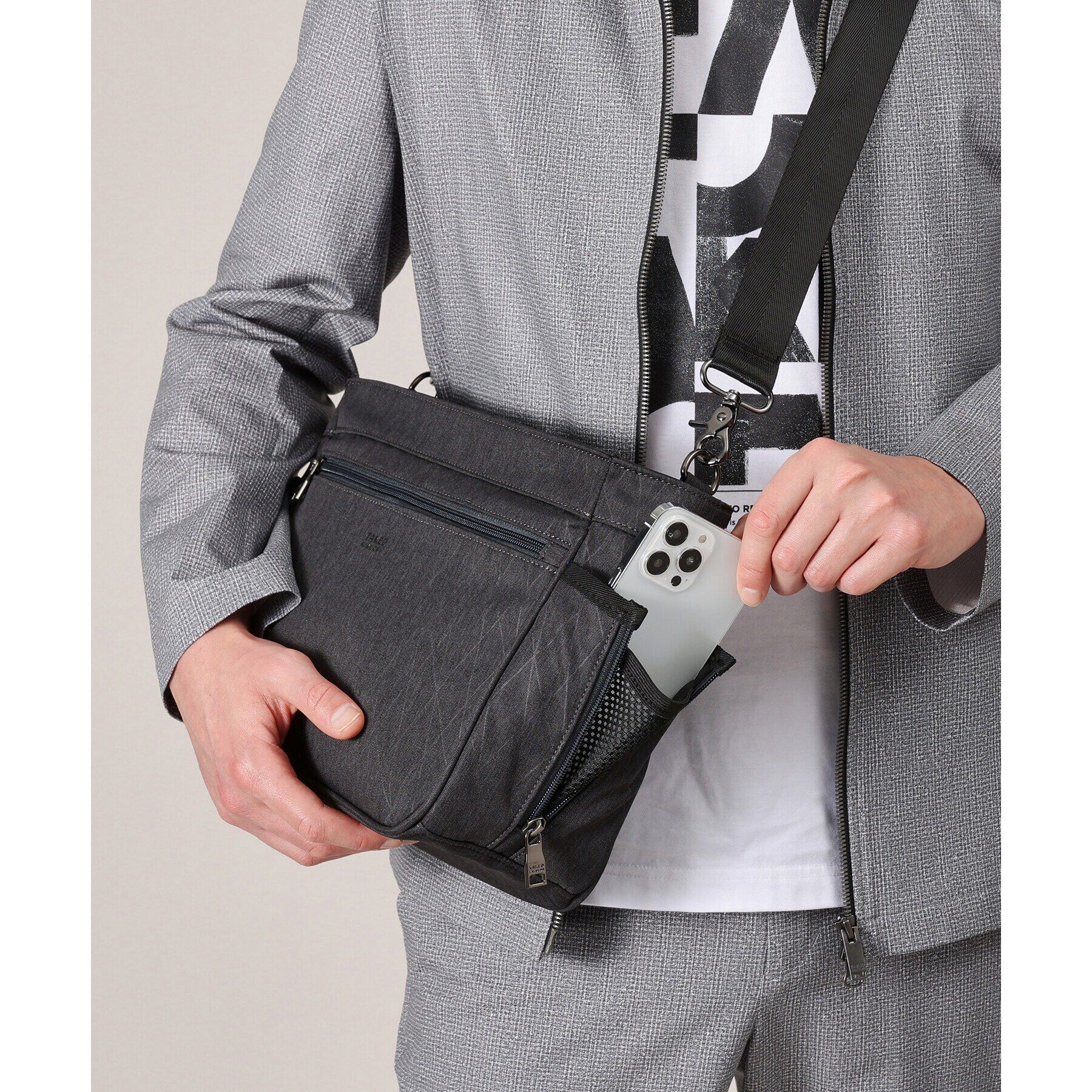 TAKEO KIKUCHI「【多機能・軽量】NEWシャドーライン ショルダーバッグ」|ショルダー・メッセンジャー|