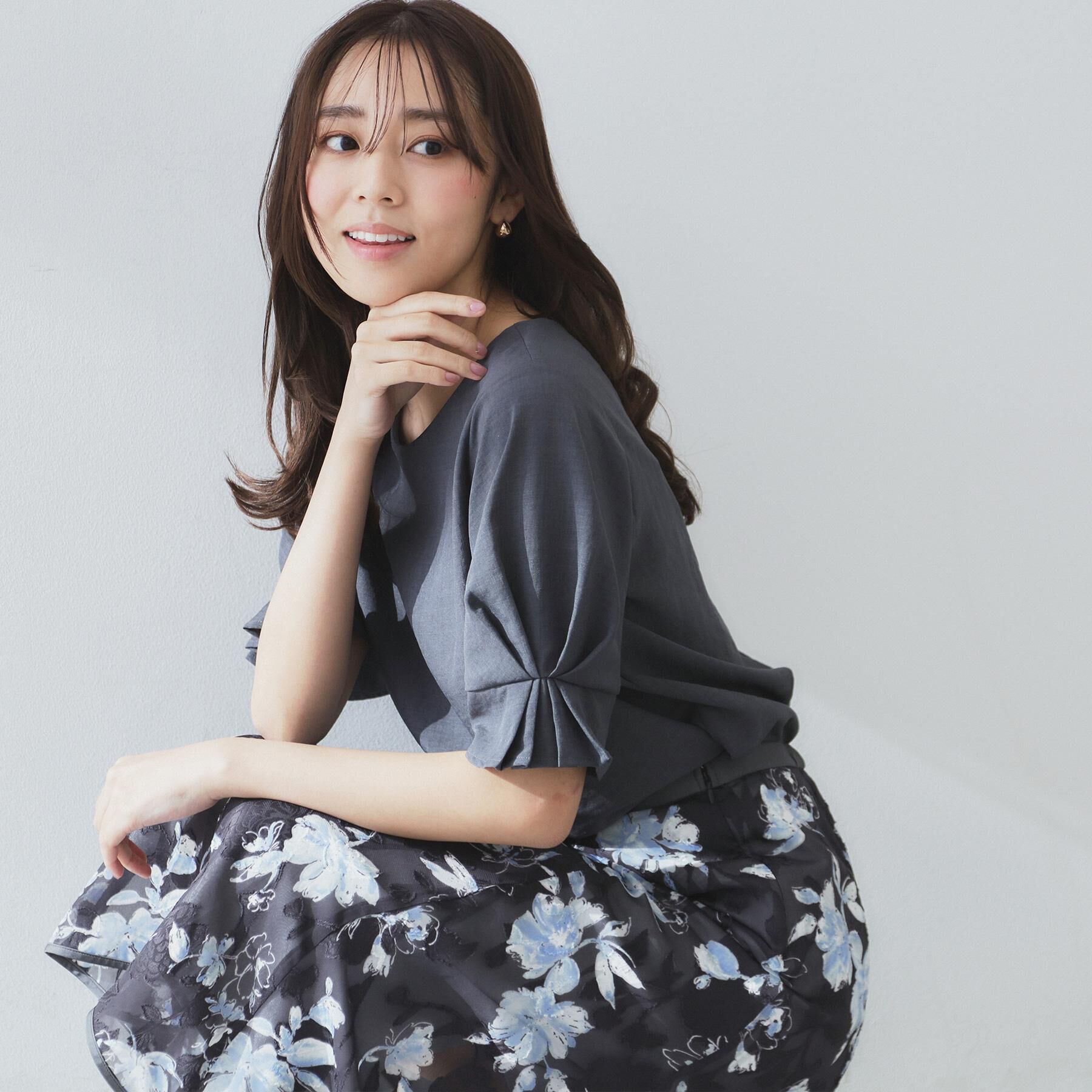 index「《8色展開/XS-LLサイズ》タックパフスリーブブラウス【洗濯機洗い可/吸水速乾/防シワ/抗ピル】」|シャツ・ブラウス|