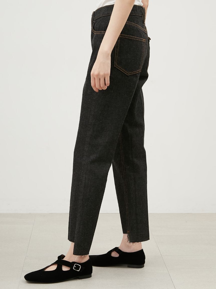 Mila Owen「裾段差テーパードデニムパンツ」|デニム|