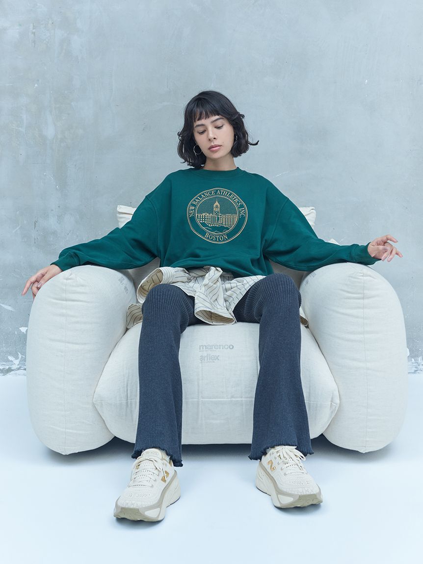 NEW BALANCE 「【New balance for emmi】Athletics フレンチテリーオーバーサイズド Crestクルー」|スウェット・ジャージ|