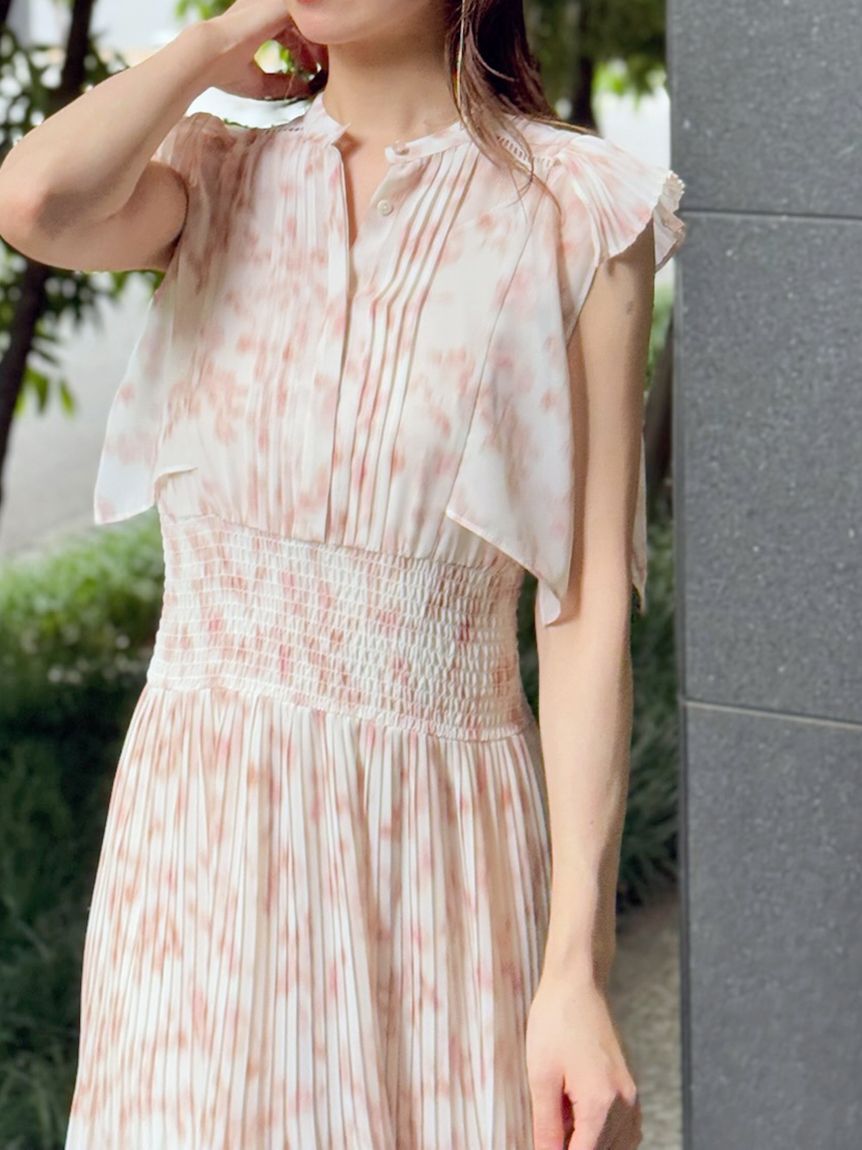 SNIDEL「Sustainableヘアラインフラワープリントワンピース」|ワンピース|