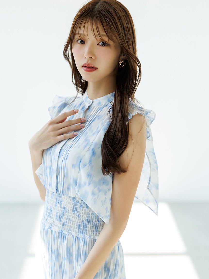 SNIDEL「Sustainableヘアラインフラワープリントワンピース」|ワンピース|