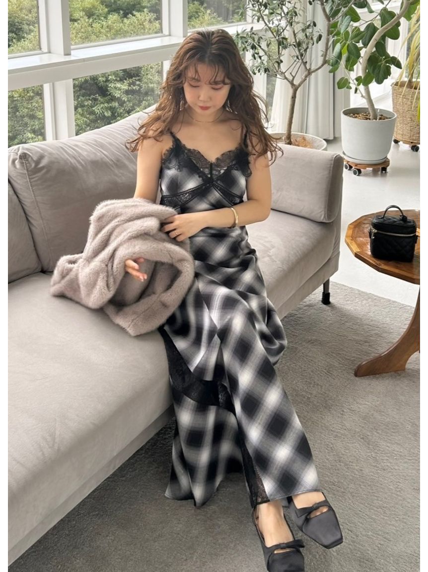 【新品未使用タグ付き】FRAY ID レーストリムスリップワンピース レーストリムスリップワンピース（FRAY I.D）｜ルミネのファッション