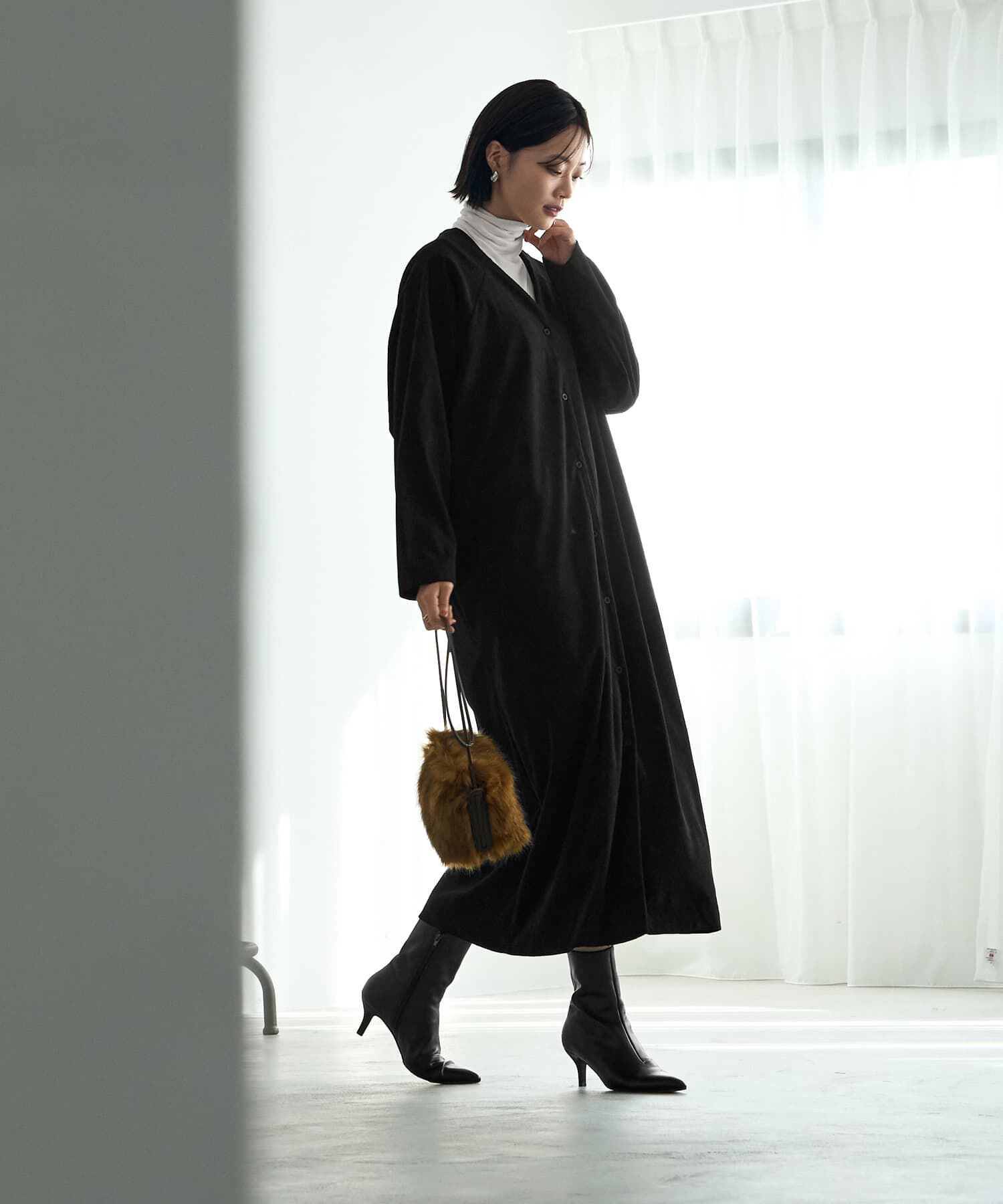 STYLE DELI「ライトコーデュロイVネックワンピース」|ワンピース|