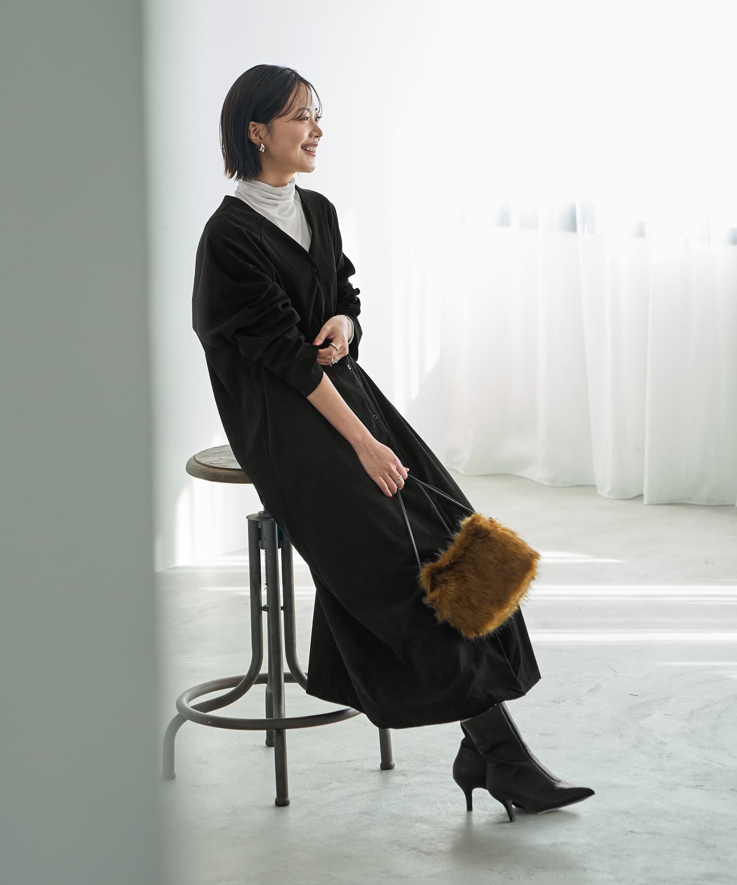 STYLE DELI「ライトコーデュロイVネックワンピース」|ワンピース|