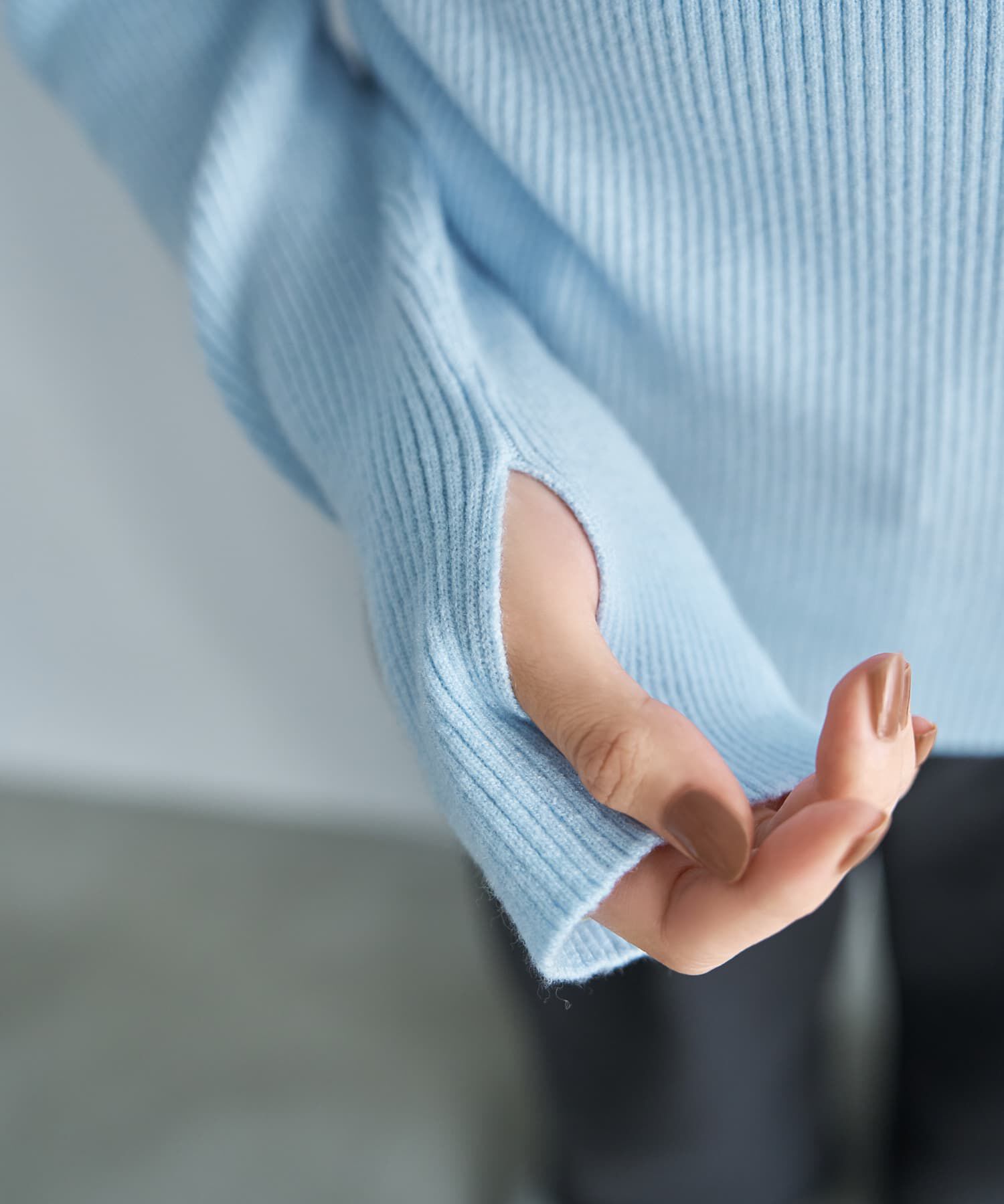 STYLE DELI「柔らかなカシミヤ混リブ編みタートルニット」|ニット・セーター|