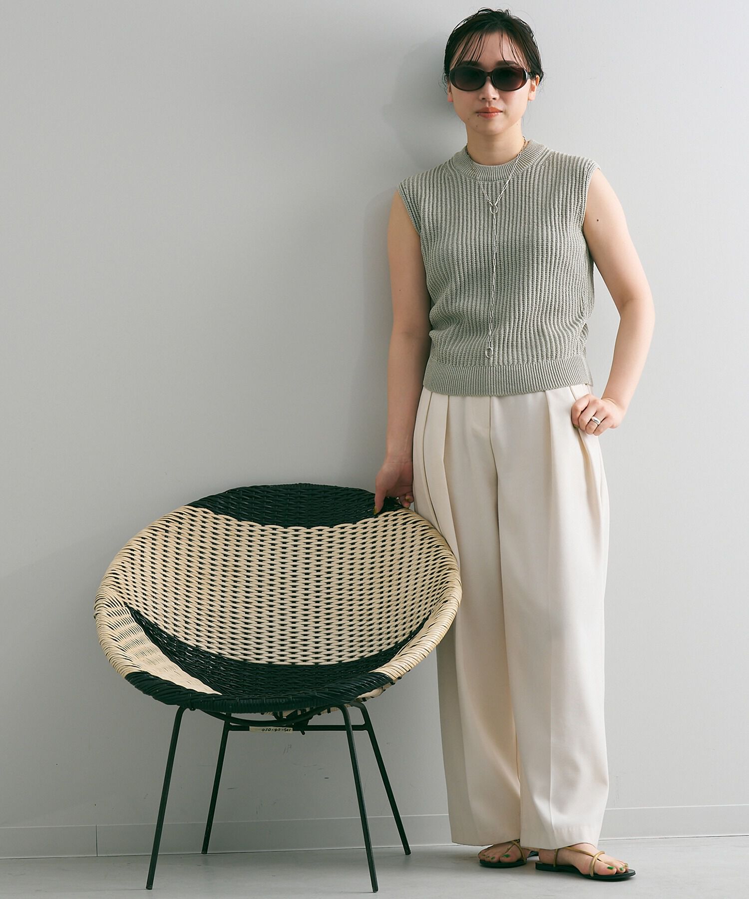  「オーバル型 サングラス｜Zoff｜SUNGLASSES 大きめ 小顔効果」|サングラス|