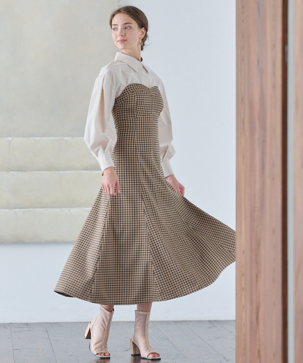 アンドクチュール「クロップド丈シャツ＋キャミワンピース」|ワンピース|