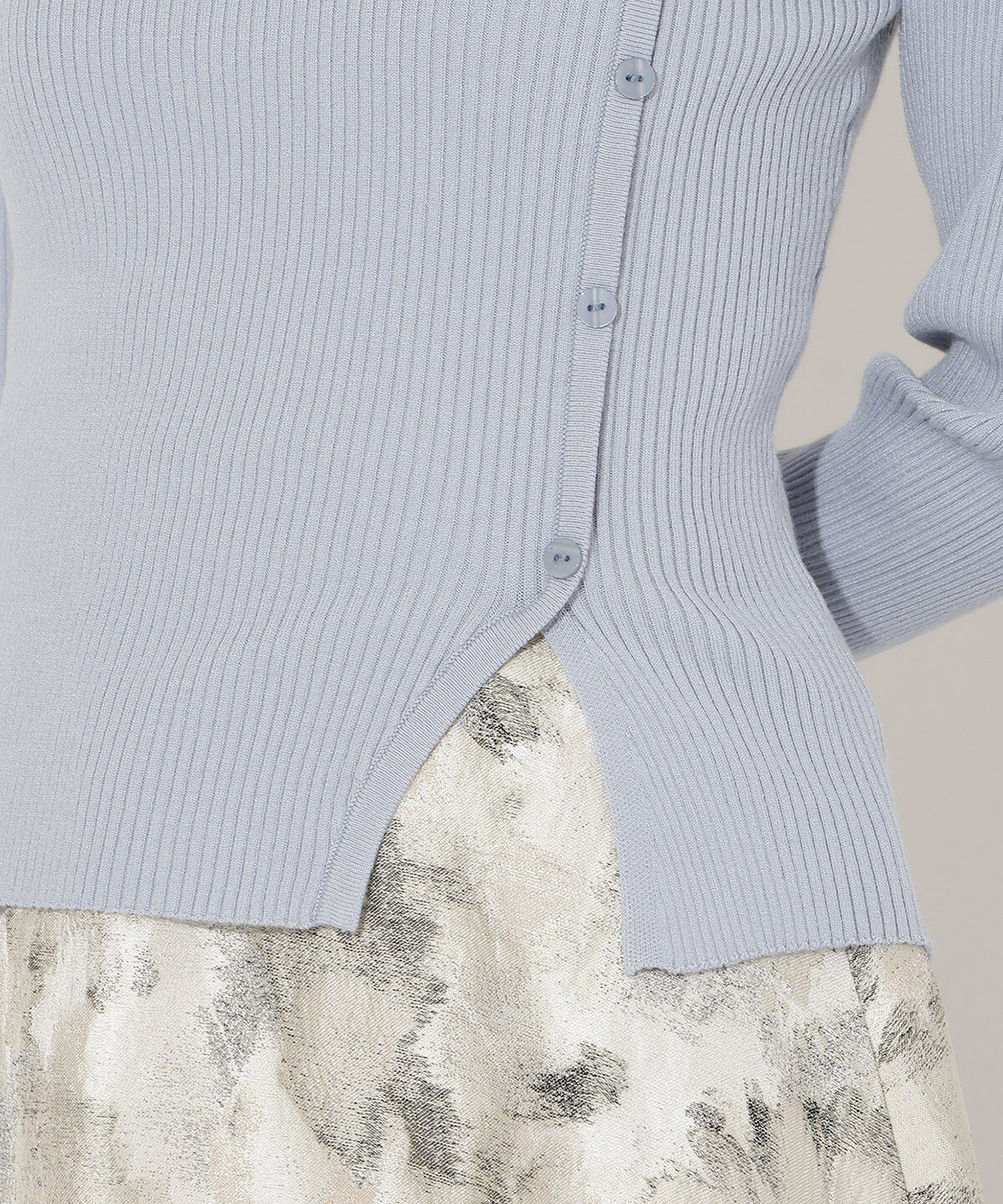 アンドクチュール「アシメリボンスリットプルオーバー」|ニット・セーター|