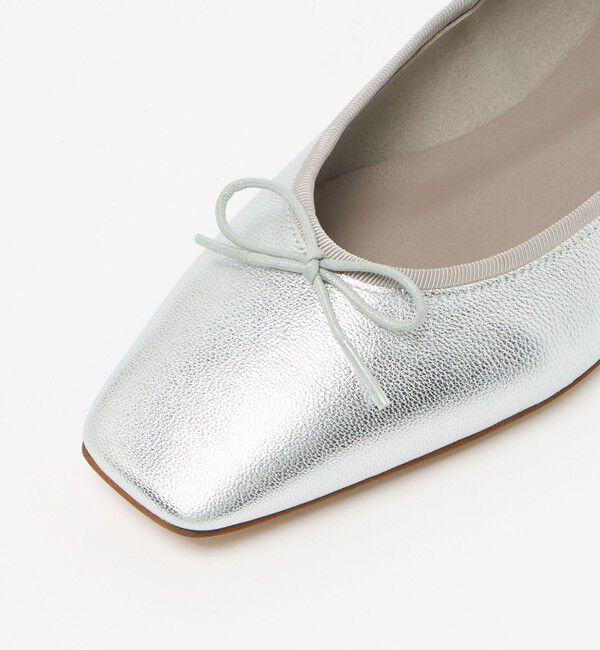 ODETTE E ODILE「スクエアバレエ フラット10&darr;&uarr;」|バレエシューズ|