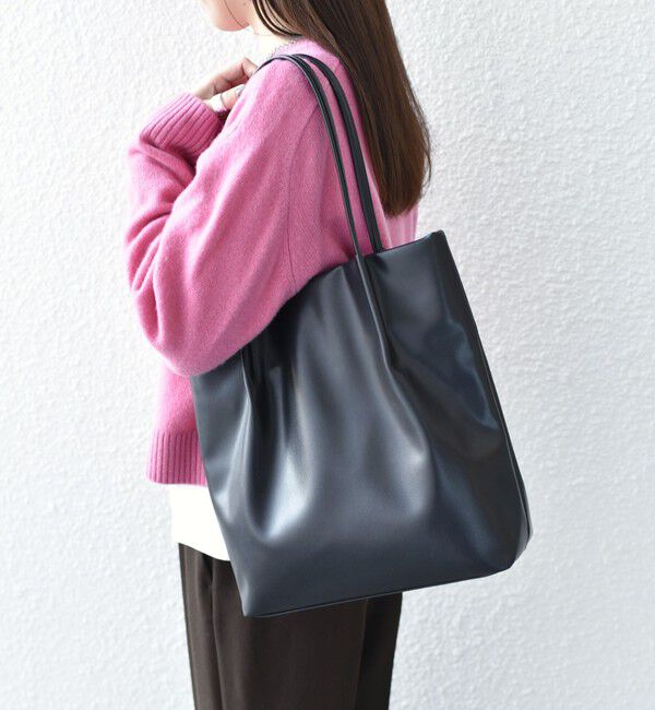 SHIPS Colors 「《予約》SHIPS Colors:タック ハンドル トートバッグ◆」|トートバッグ|ブラック